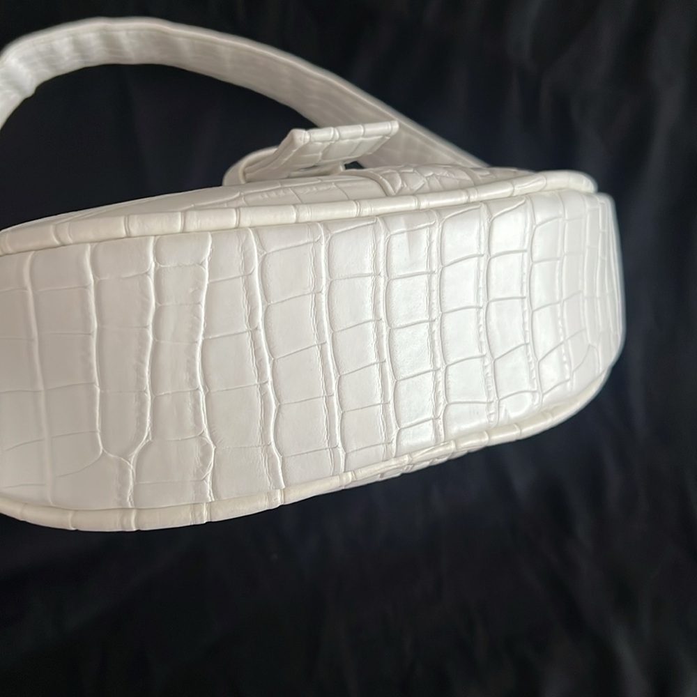 Princess Polly White Saddle Purse Handbag - Picture 3 of 6